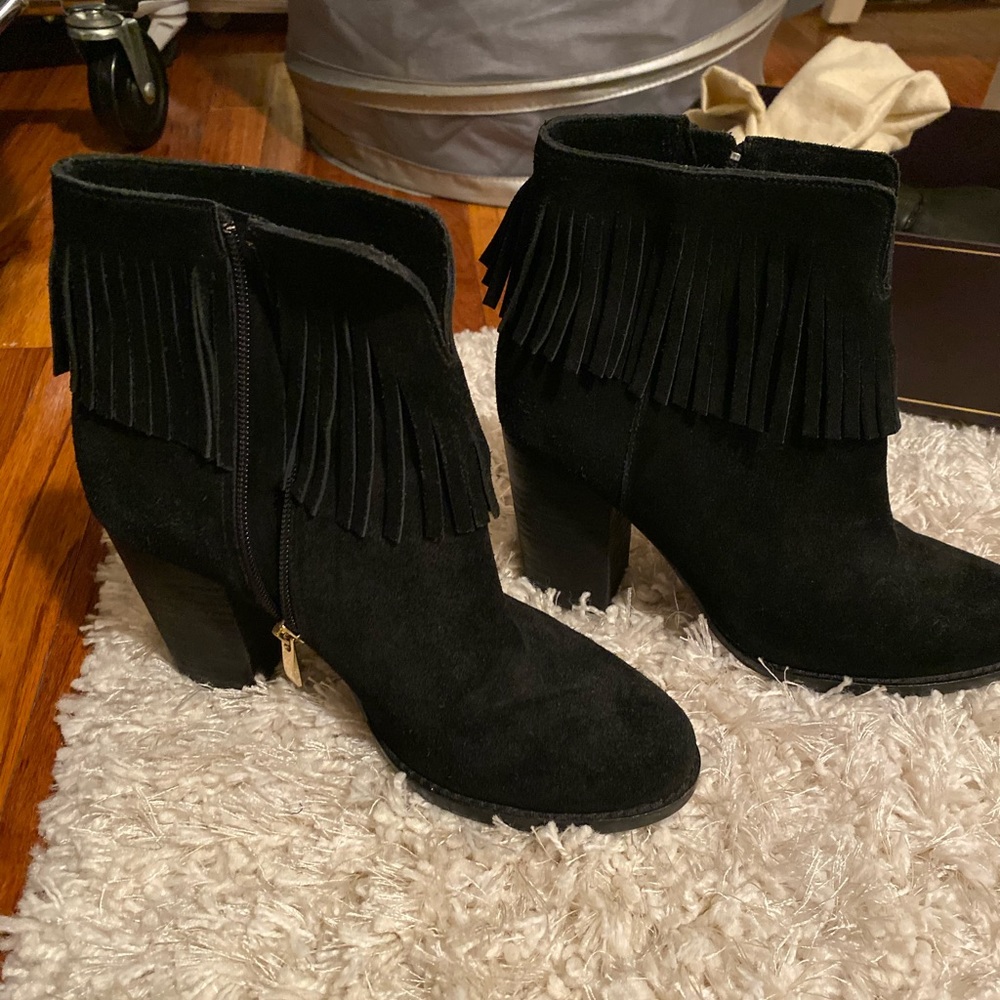 Boots , booties